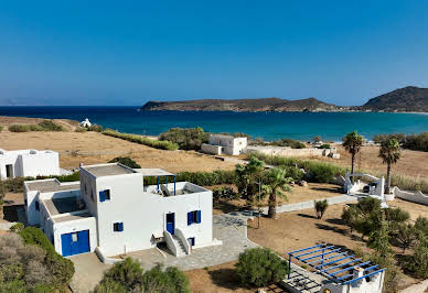 Villa with garden and terrace 7