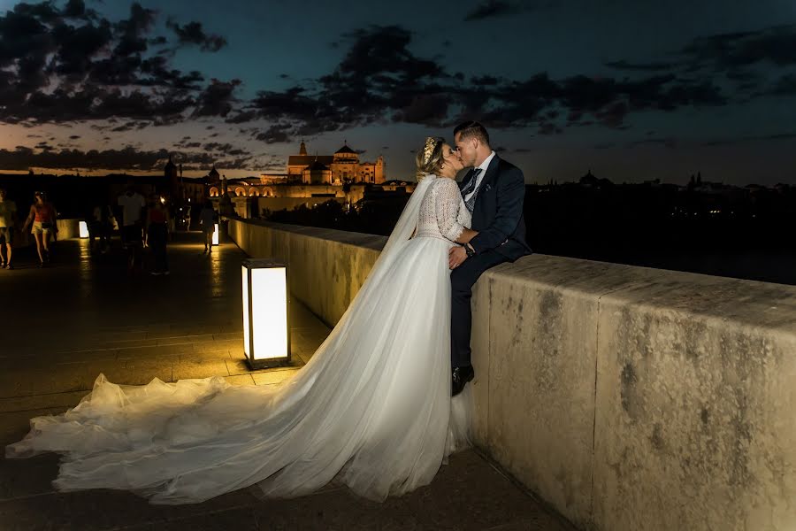 Wedding photographer José Lucas (jlfotoimagen). Photo of 6 October 2022