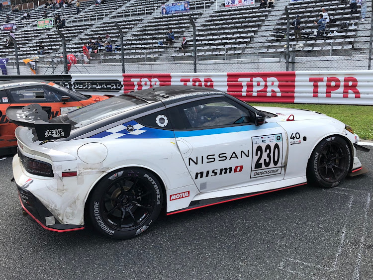tatsuさんが投稿した富士スピードウェイ・24時間耐久レース・ワークス系メーカーパーツ・S耐24h・自動車税の季節ですねに関するカスタム事例の投稿画像14枚目