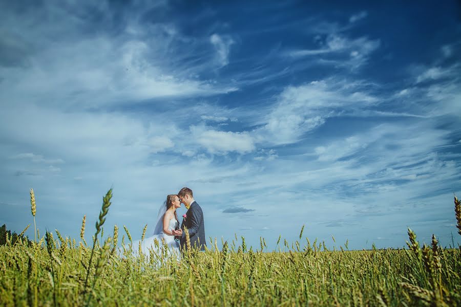 Wedding photographer Ilnar Khanipov (khanipov). Photo of 26 February 2016