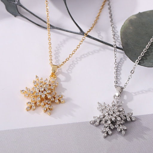 Title 4, Rotatable Snowflake Pendant Titanium Steel Neck...