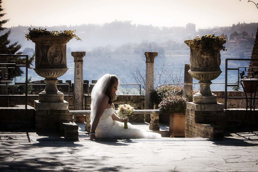 Fotógrafo de casamento Giuseppe Laiolo (giuseppelaiolo). Foto de 24 de julho 2014