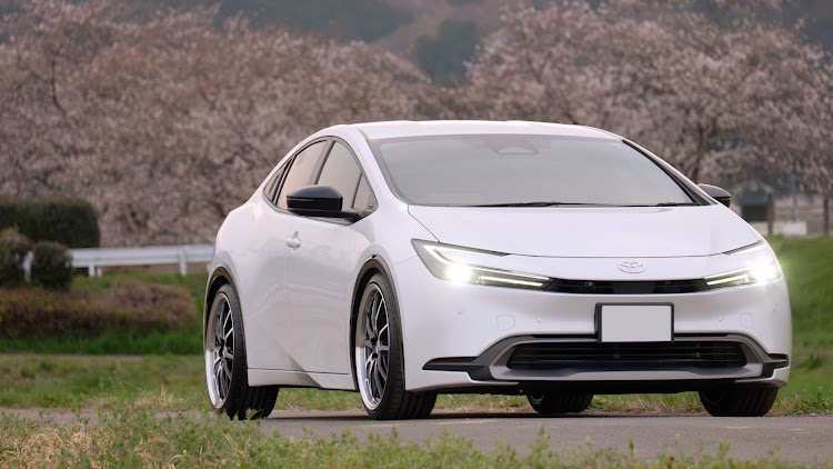 プリウスの60プリウス・Gグレード・寒冷地仕様・桜と愛車に関するカスタム事例の投稿画像3枚目
