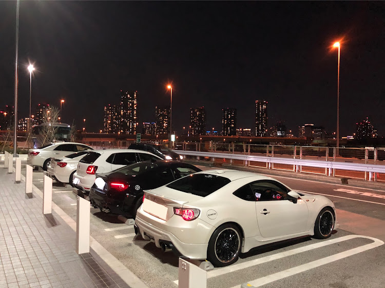86の大黒PA・首都高ドライブ・みなとみらい・コラボ撮影に関するカスタム事例の投稿画像1枚目