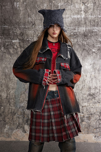 Title 9, Fashion Coat with Color Matching, Cat Raw-cut E...