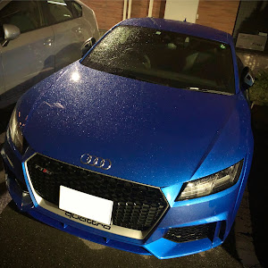 TT RS クーペ A6