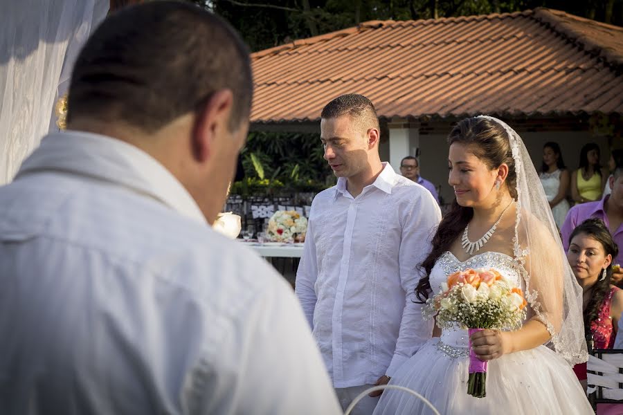 Fotógrafo de bodas Sebastián Parrado (ph-sebastian). Foto del 16 de mayo 2017