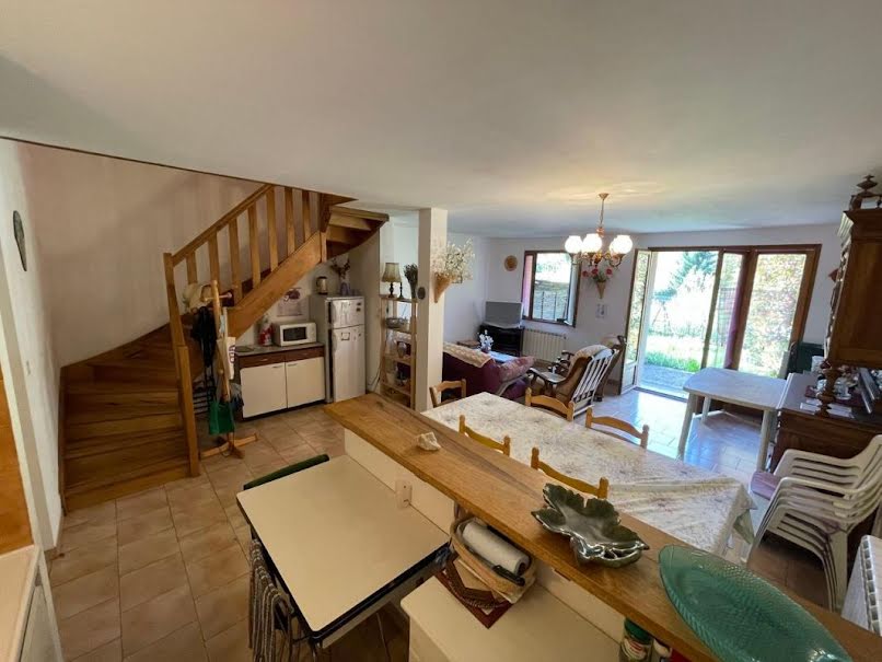 Vente maison 4 pièces 82 m² à Mont Lozère et Goulet (48190), 104 000 €