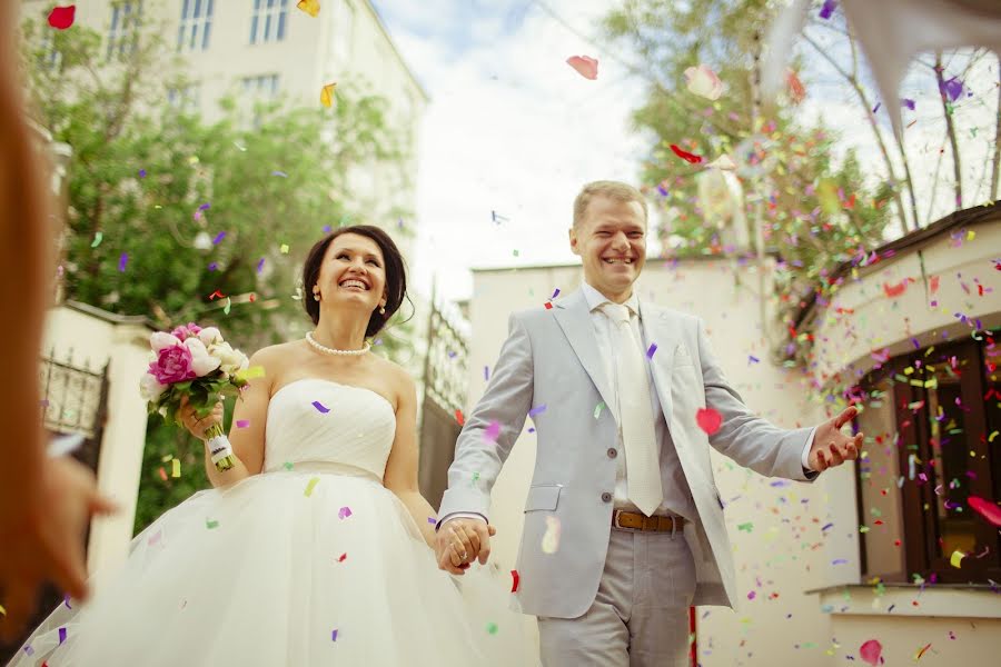 Hochzeitsfotograf Anelya Ruzheynikova (bridalstudio). Foto vom 27. Juni 2013