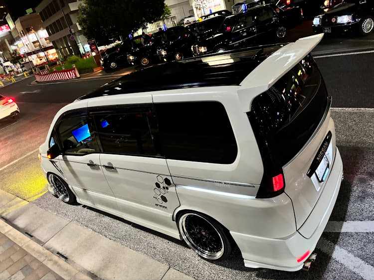 セレナのテールランプのこだわりに関するカスタム事例の投稿画像2枚目