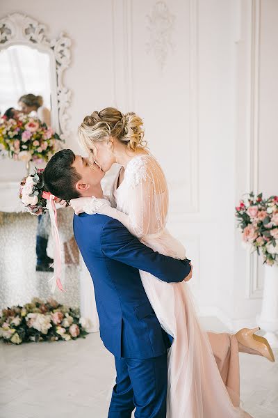 結婚式の写真家Lola Alalykina (lolaalalykina)。2018 4月3日の写真