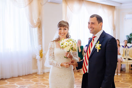 Fotógrafo de casamento Irina Makhinich (makhinich). Foto de 19 de janeiro 2019