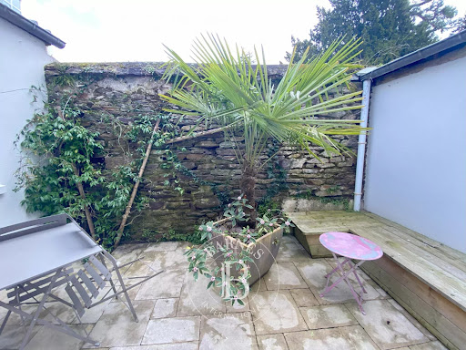 House with garden and terrace 4