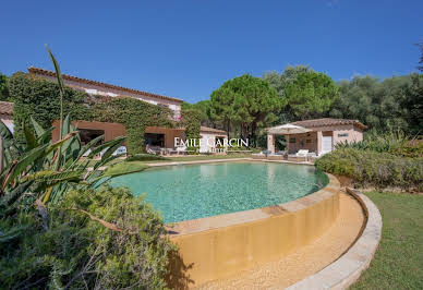 Villa avec piscine 3