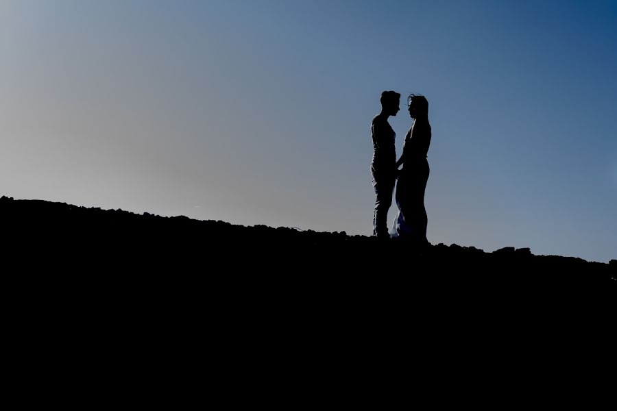 Wedding photographer Miguel Angel Padrón Martín (miguelapm). Photo of 17 October 2017