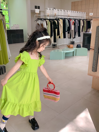 Title 2, Girls Backless Bow Dress Flounced Sleeve Ruffles