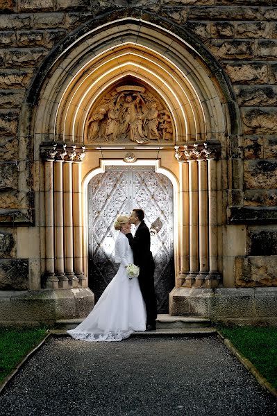 Fotógrafo de casamento Pawel Kostka (kostka). Foto de 16 de fevereiro 2017