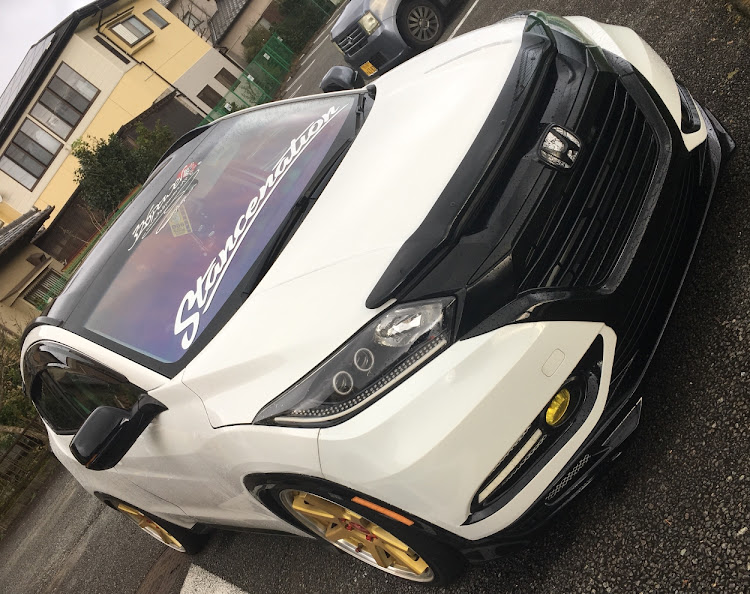 ヴェゼルの納車から現在までの愛車・ホイール交換・マフラー交換・DIYに関するカスタム事例の投稿画像7枚目