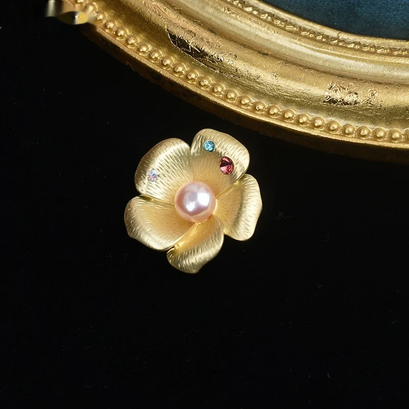 Broche de perle haut de gamme Simple et vintage Épingle à corsage ornée de perles Élégance intemporelle pour sublimer toutes vos tenues.