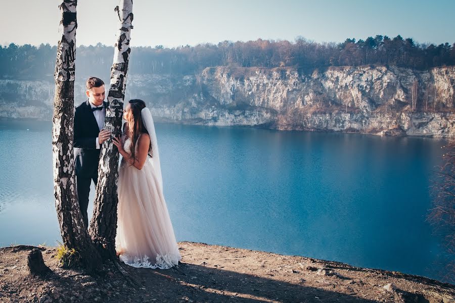 Wedding photographer Łukasz Sławomir (nastrojowestudio). Photo of 9 November 2019