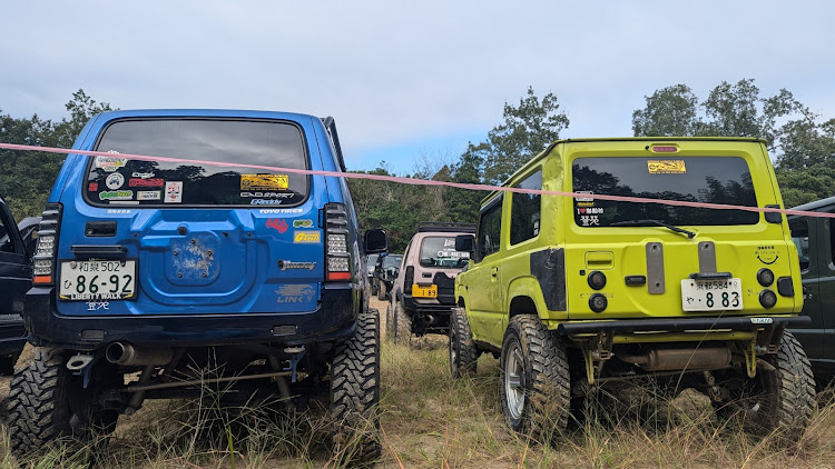 ジムニーのモーターファームTRYTHETRIALとらとら・ゲリラ山に関するカスタム事例の投稿画像1枚目