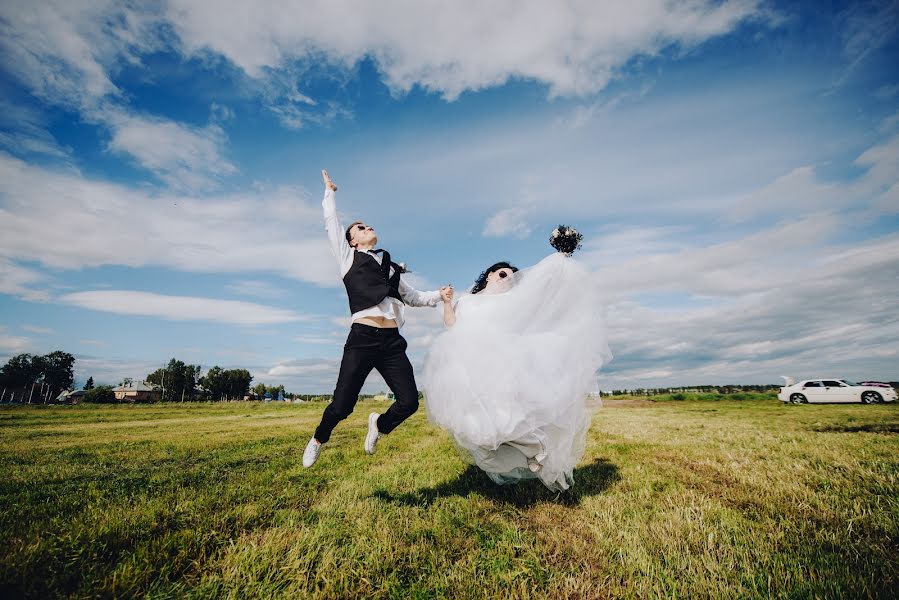 Fotografo di matrimoni Yuliya Khoruzhaya (horuzhayaphoto). Foto del 3 novembre 2018