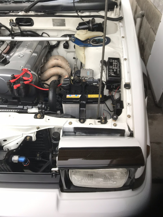 スプリンタートレノのスプリンタートレノ・AE86・洗車・夜は雨に関するカスタム事例の投稿画像2枚目