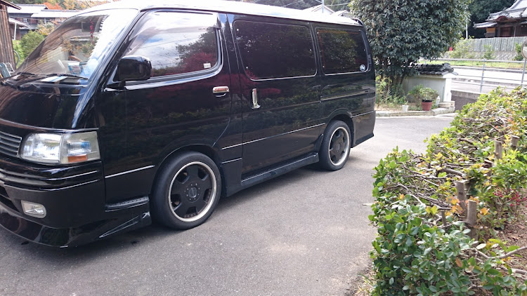 スカイラインの歴代のホイール見てみたい・歴代車のホイールに関するカスタム事例の投稿画像8枚目