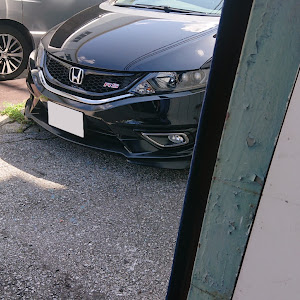 ジェイド FR5