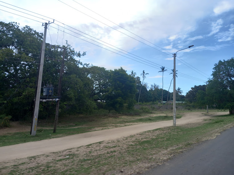 A section of street lights at Tiwi along the Mombasa-Lunga-lunga highway in Kwale county.