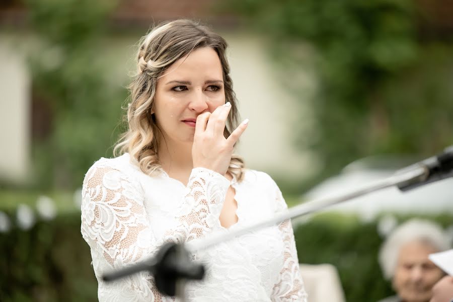 Bröllopsfotograf Szabina Jardek (jardekszabina). Foto av 19 augusti 2023