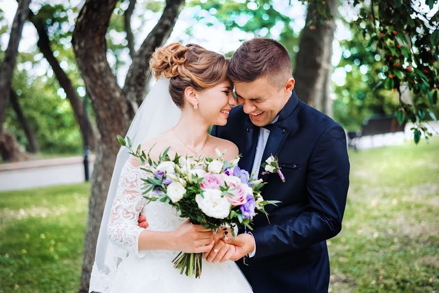 Fotógrafo de casamento Anastasiya Shaferova (shaferova). Foto de 28 de novembro 2017