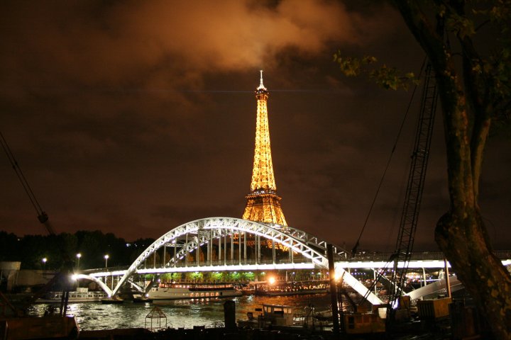 Parigi non solo torre Eiffel di visicri