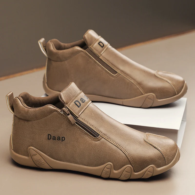 Bottines montantes homme casual, workwear tendance, tout-aller, outdoor et escalade. Confort et style pour toutes vos activités.