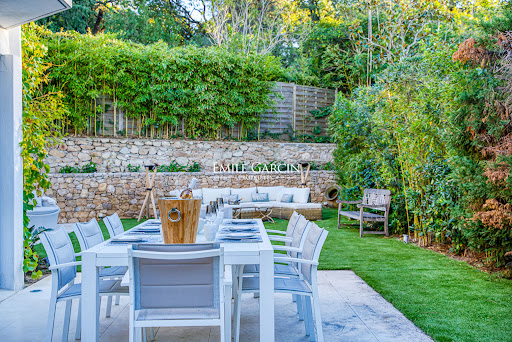 Villa avec piscine et jardin 3