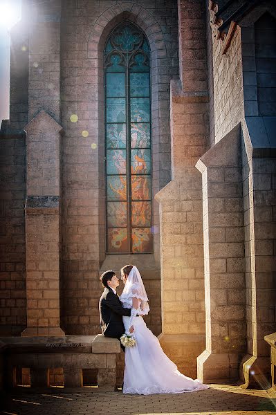 婚禮攝影師Bakhodir Saidov（saidov）。2013 11月15日的照片