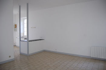 appartement à Saint-Céols (18)