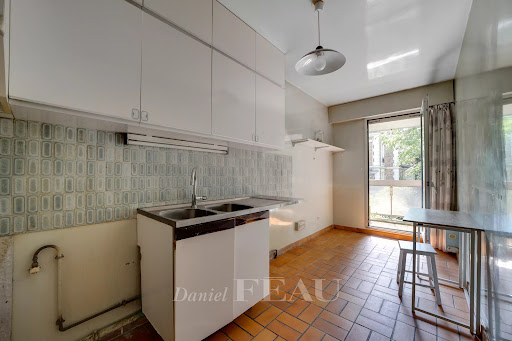 Apartment 5