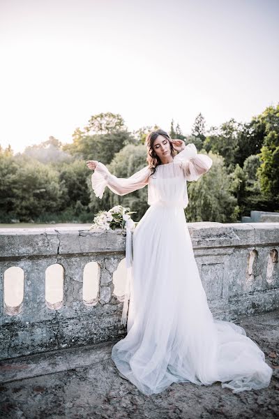 Bryllupsfotograf Anna Belousova (belousova93). Bilde av 13 juni 2019