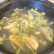 養鍋Yang Guo石頭涮涮鍋(逢甲總店)