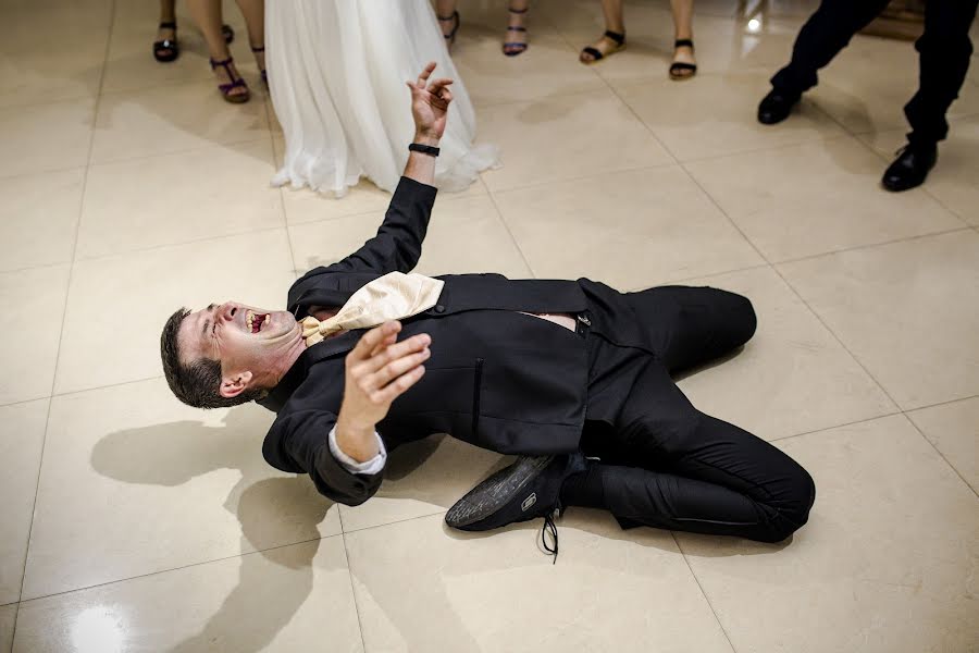 Fotógrafo de casamento Florin Belega (belega). Foto de 15 de agosto 2021