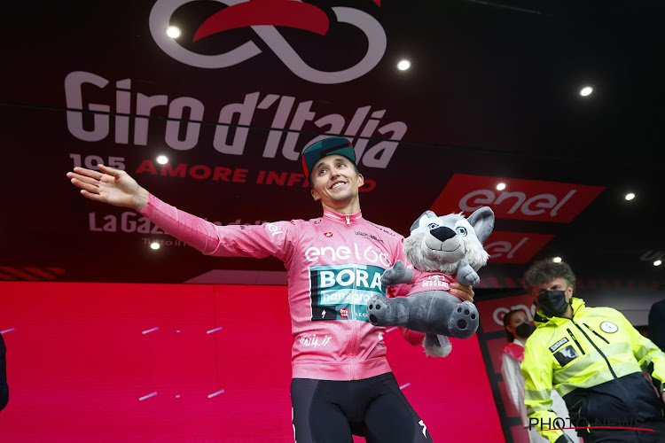 🎥 Bekijk beslissend moment in de Giro: zo reed Hindley Carapaz uit het roze en bezorgde hij zichzelf optie op eindzege