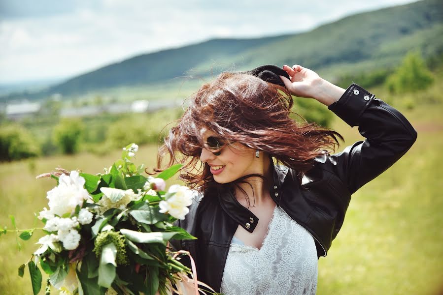 Düğün fotoğrafçısı Yarina Pozhega (yarapozhega). 29 Mayıs 2016 fotoları