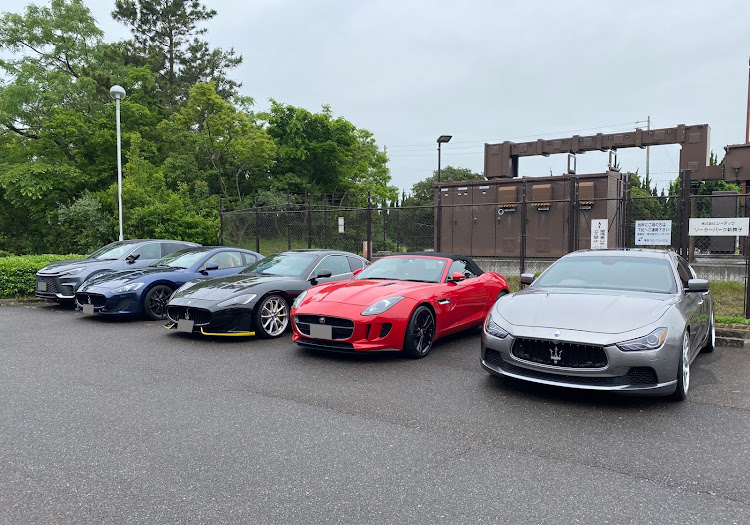 グラントゥーリズモのマセラティ・Fタイプ コンバーチブル・LBX・ディーノ246GT・新舞子サンデーに関するカスタム事例の投稿画像1枚目