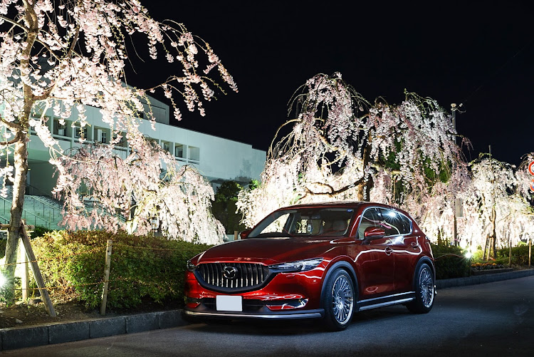 CX-5の桜とコラボ・山形・mazda・cx5・ssrに関するカスタム事例の投稿画像1枚目