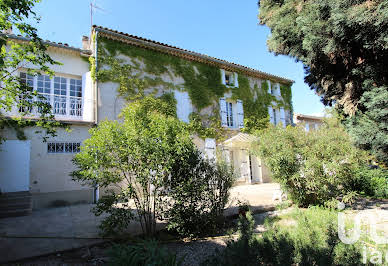 Maison avec piscine 2