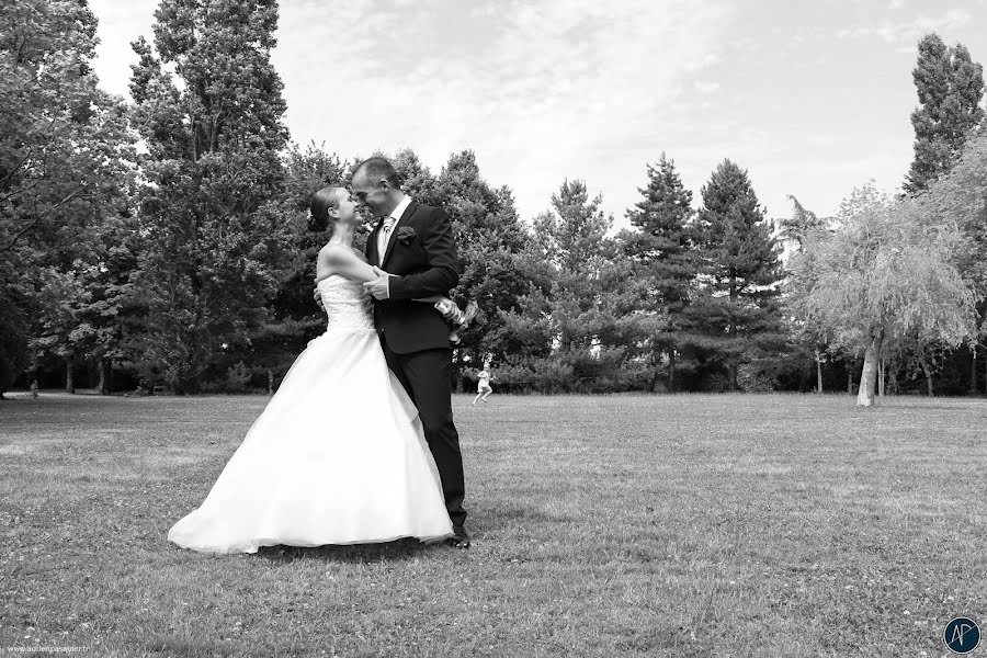 Wedding photographer Adrien Pasquier (adrienpasquier). Photo of 14 April 2019