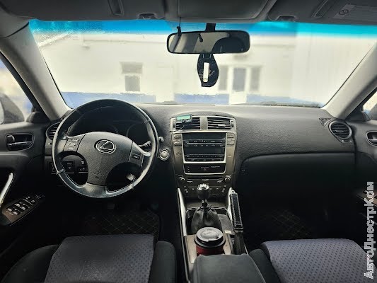 продам авто Lexus IS 220 IS II фото 5