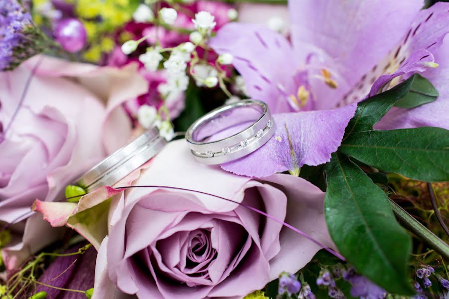 Fotógrafo de casamento Peter Hennrich (peterhennrich). Foto de 6 de março 2019