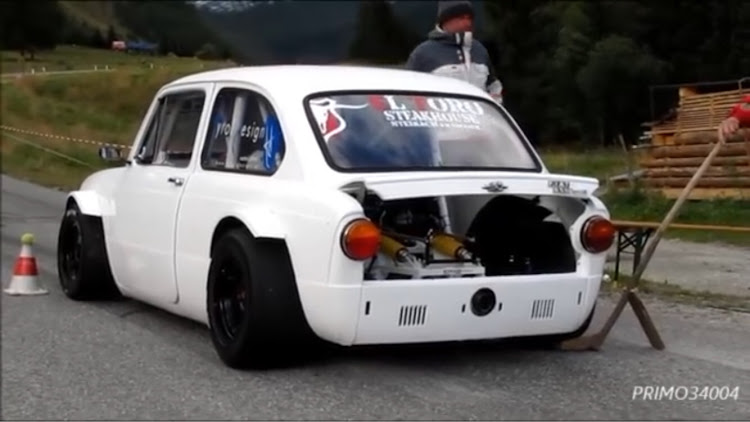 サニートラックのRocket Bunny・東京オートサロン2020・b110サニーに関するカスタム事例の投稿画像9枚目